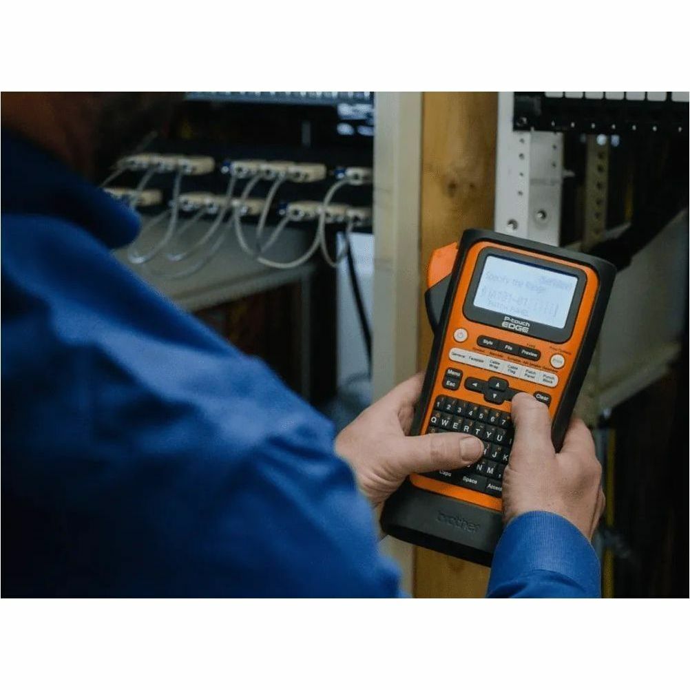 Brother PT-E310BTVP Electronic Label Maker
