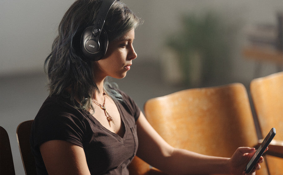 AKG K371 Over-Ear, Closed-Back Foldable Studio Headphones