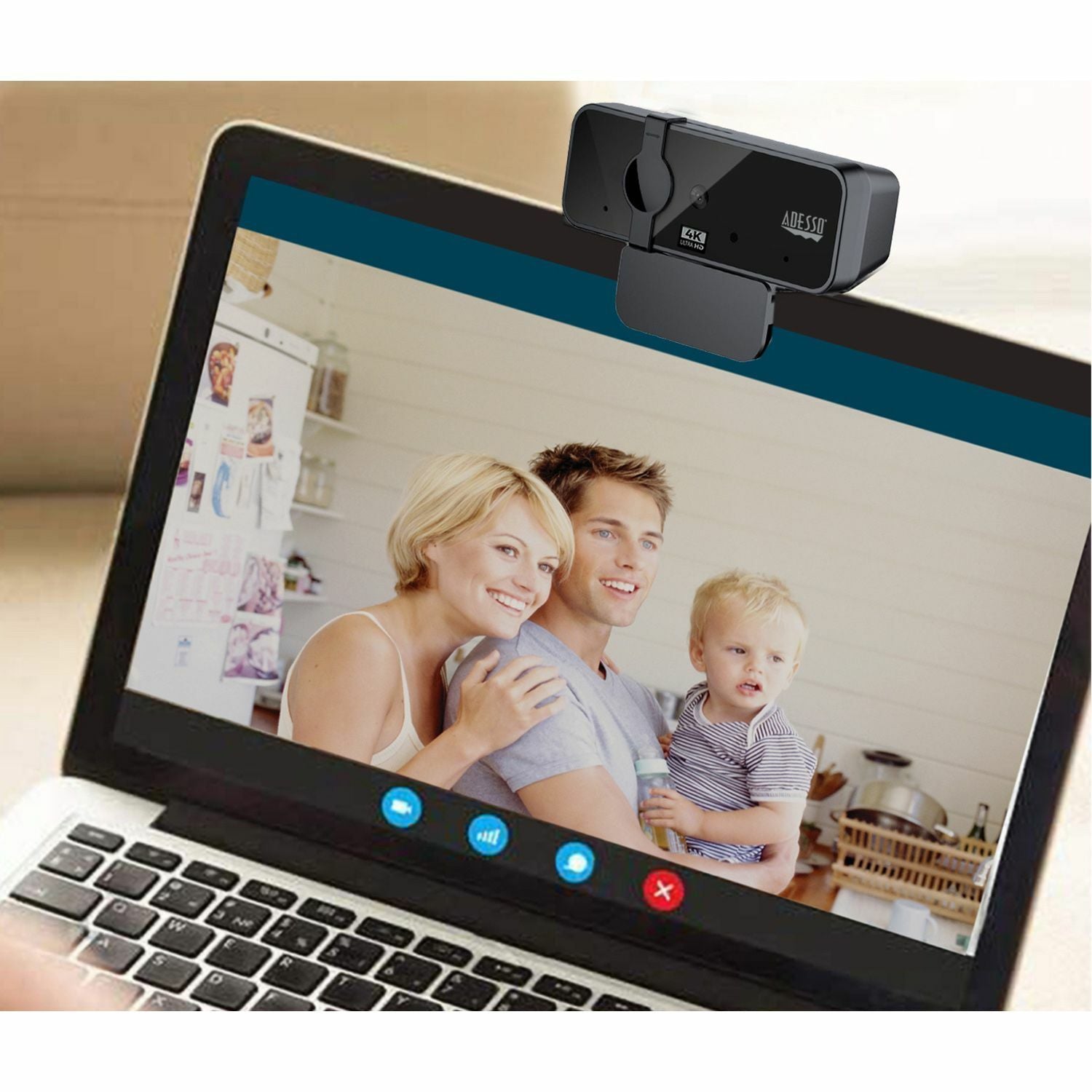Adesso CyberTrack H6 4K Ultra HD Webcam - 8 Megapixel - 30 fps - USB 2.0 - Fixed Focus - Tripod mount - Privacy shutter
