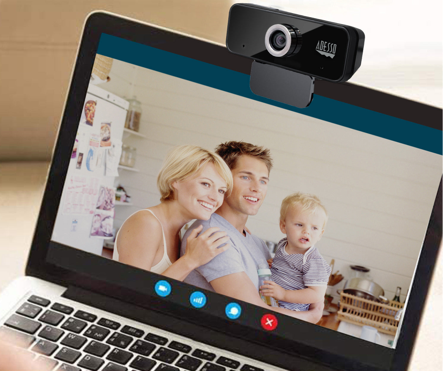 Adesso CyberTrack 6S Webcam - 8 Megapixel - 30 fps - USB 2.0 - TAA Compliant