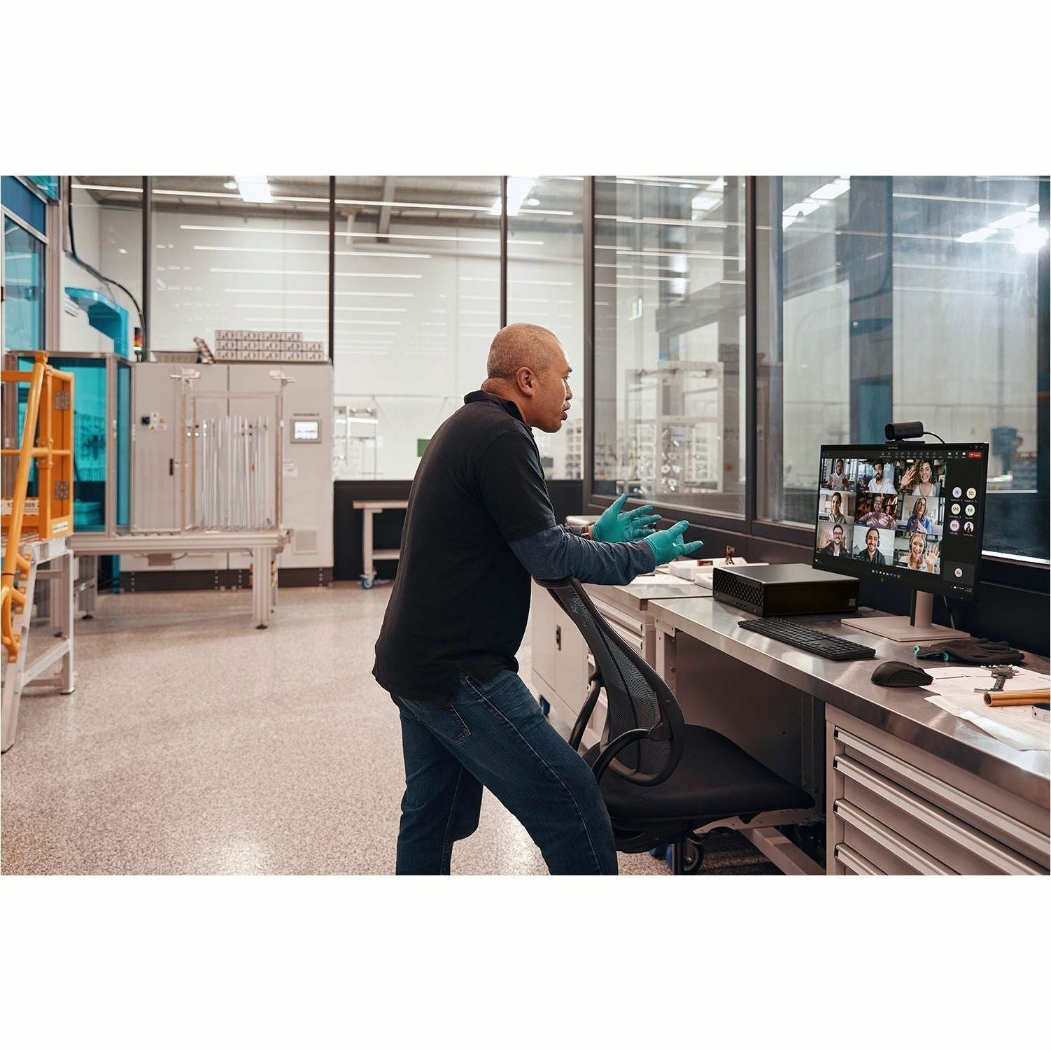 HP ProDesk 4 G1i Desktop Computer - Intel Core Ultra 7 15th Gen 265 - vPro Technology - 16 GB - 512 GB SSD - Small Form Factor - Jack Black - Smart Buy